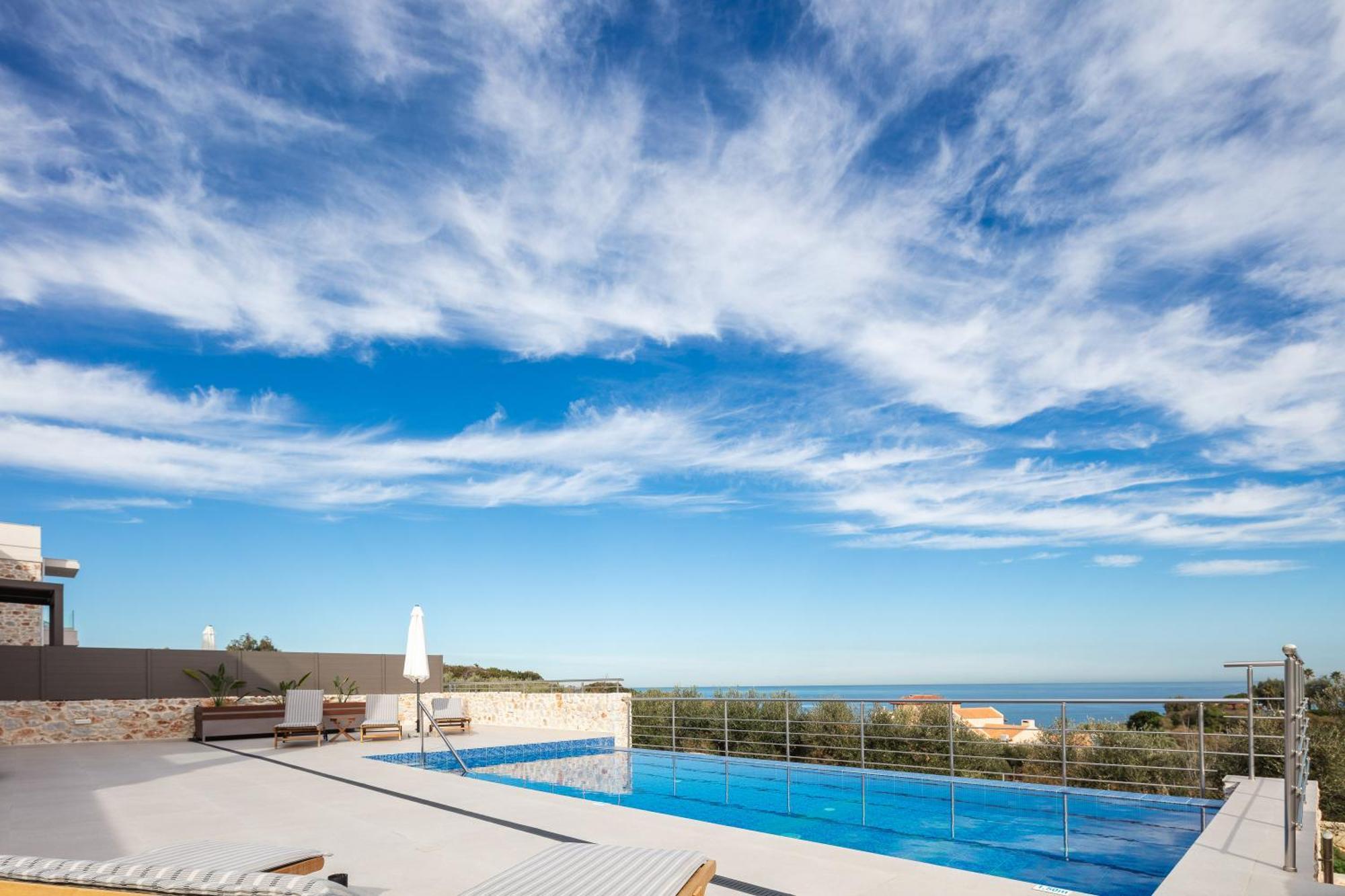 Oinolithos Luxury Villas Каламакі Екстер'єр фото