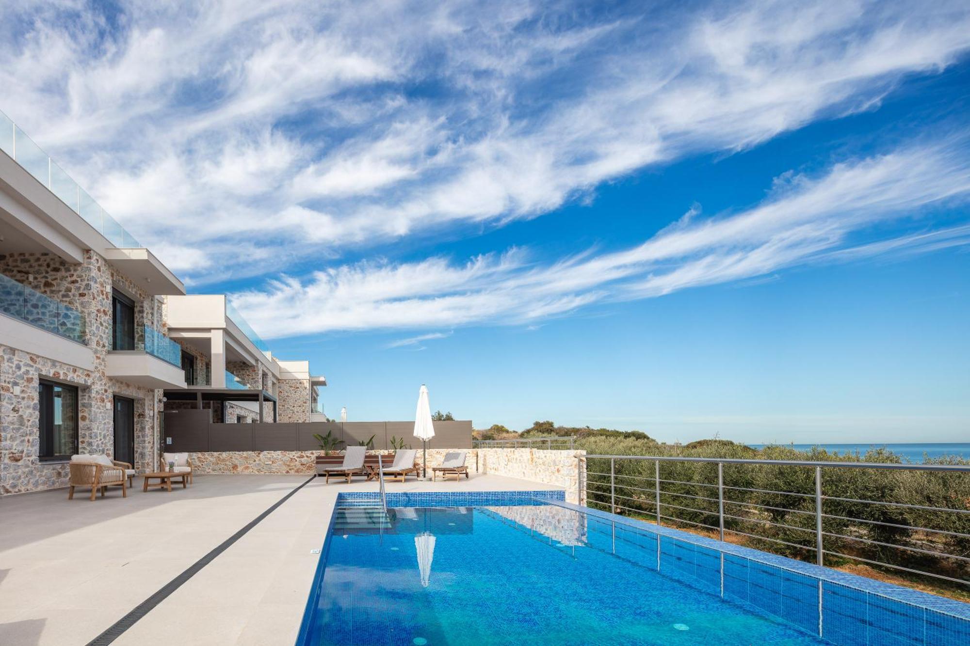 Oinolithos Luxury Villas Каламакі Екстер'єр фото