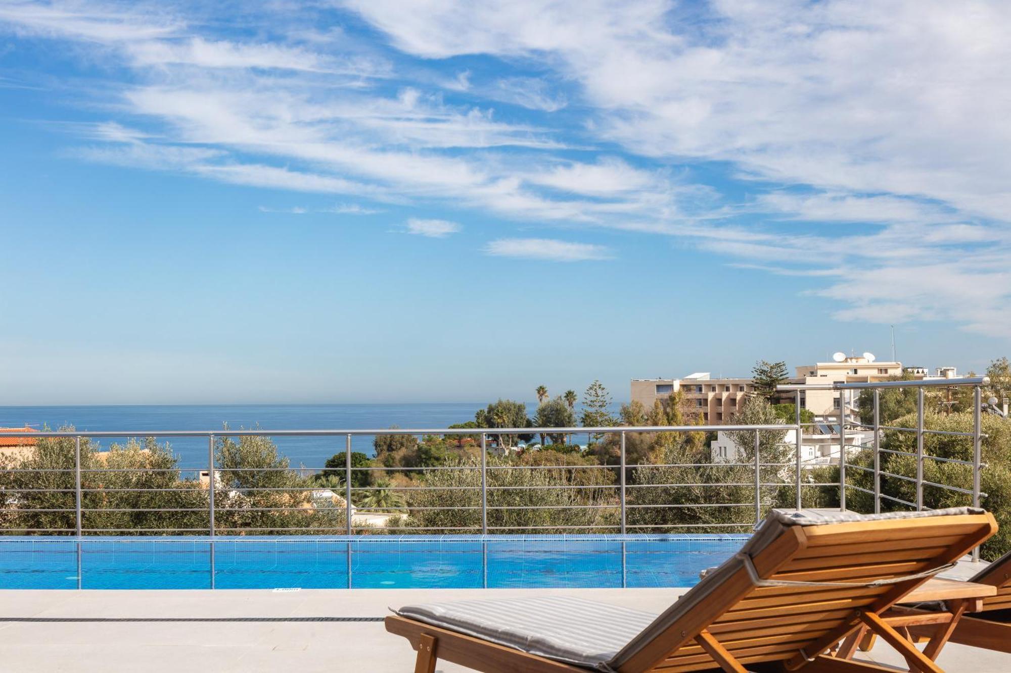 Oinolithos Luxury Villas Каламакі Екстер'єр фото