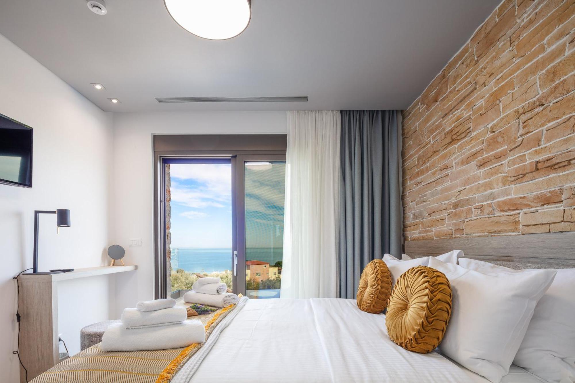 Oinolithos Luxury Villas Каламакі Екстер'єр фото