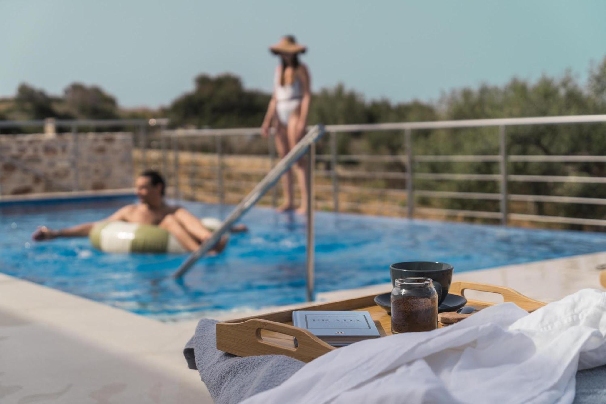 Oinolithos Luxury Villas Каламакі Екстер'єр фото